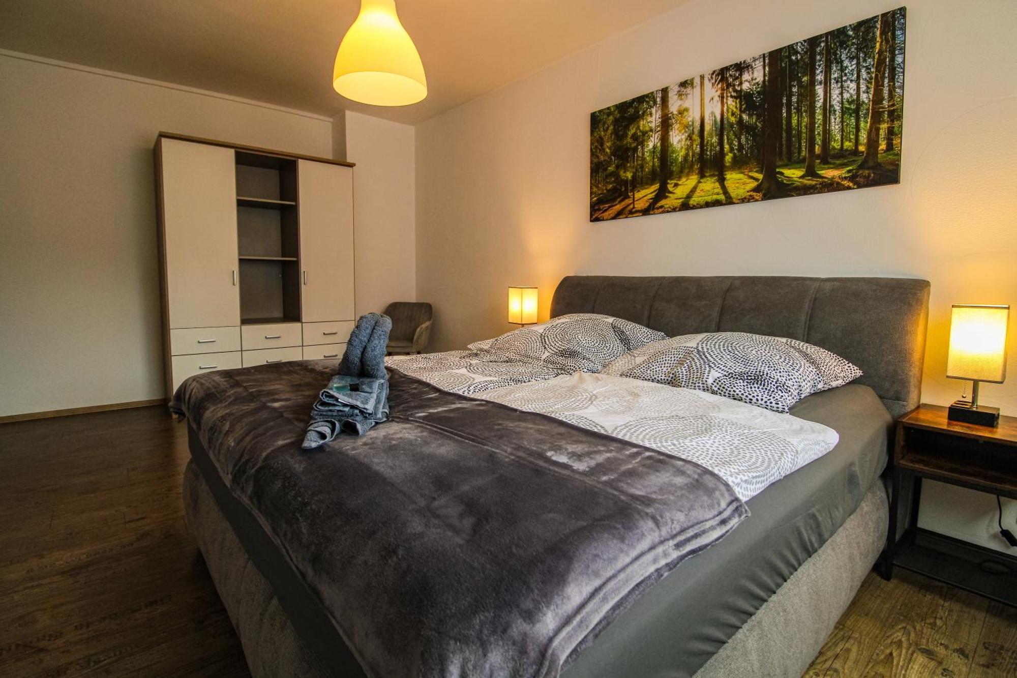 Moderne Fewo Sky Netflix Terrasse Burgblick Boxspringbett Waschtrockner Bullay Exterior photo